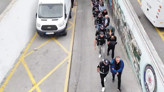6 taksitle vatandaşlık sattılar