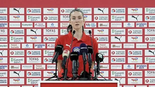 A Milli Kadın Basketbol Takımı'nda medya günü düzenlendi