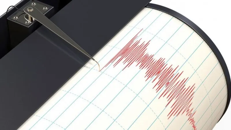 Antalya'da deprem