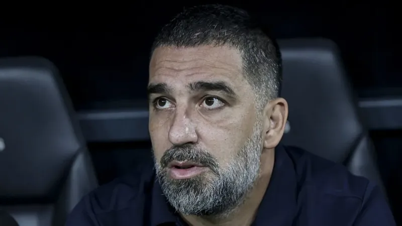 Arda Turan: Tur daha bitmedi, Beşiktaş büyük bir takım