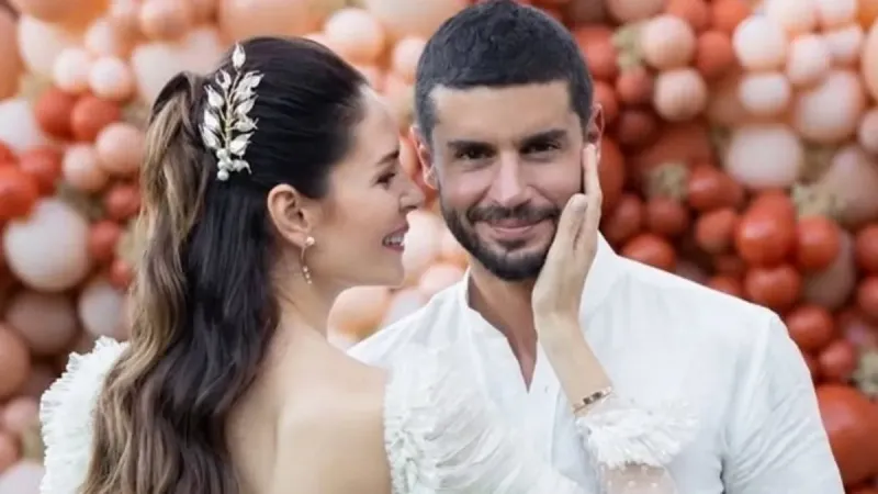 Berk Oktay ve Yıldız Çağrı Aşkı! Ayrılık İddialarına Yanıt mı?