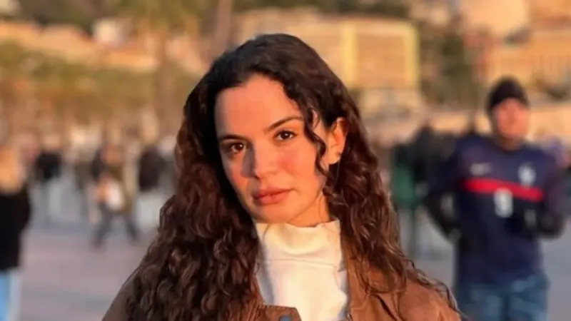 Aslı Bekiroğlu Hastaneye Kaldırıldı! Sevenleri Şoke Oldu!