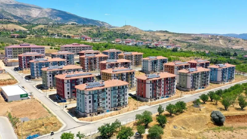 Deprem Konutları: 250 Bininci Anahtar Teslim Ediliyor!