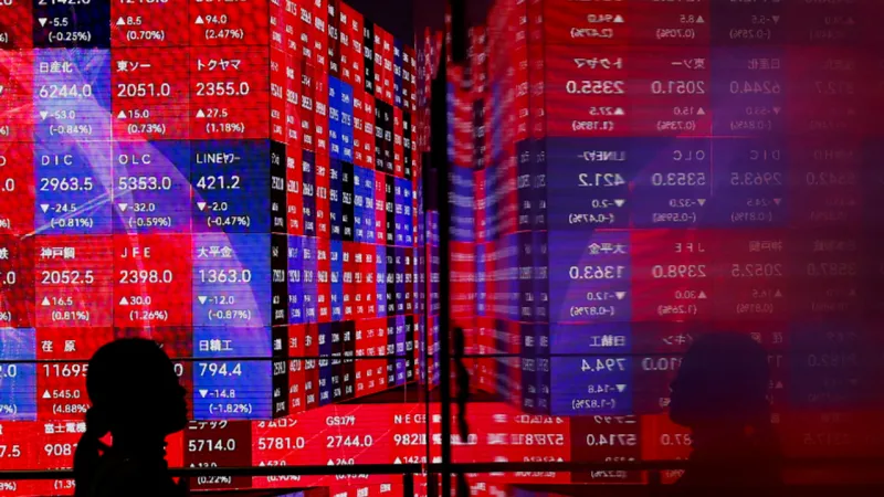 Asya Borsaları Alarm Veriyor! Çin Faktörü Piyasaları Nasıl Etkiliyor?