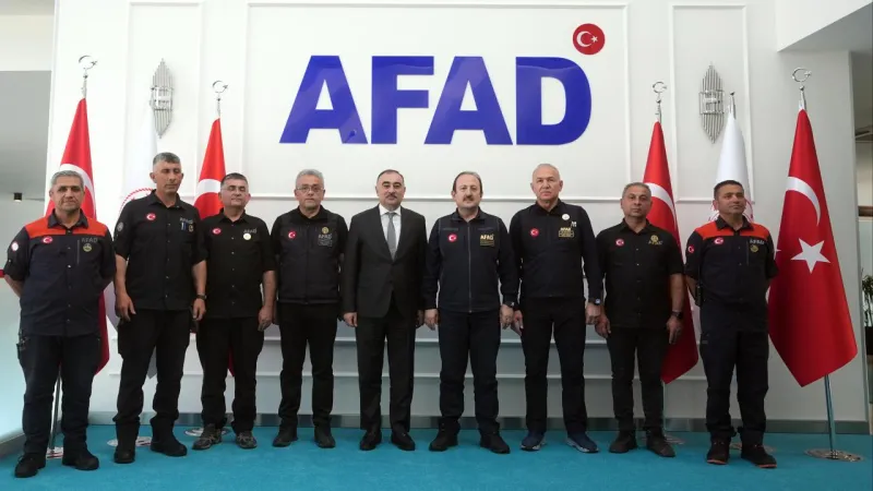 Azerbaycan'dan AFAD'a iş birliği rozeti