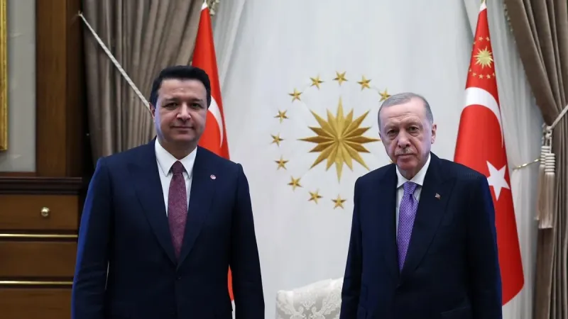 Başkan Erdoğan Külliye'de Saadet Partisi Genel Başkanı Mahmut Arıkan'ı kabul etti