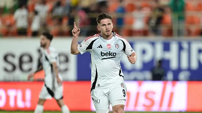 Beşiktaş'ta yerliler sınıfı geçemedi! Rafa Silva detayı şaşırttı