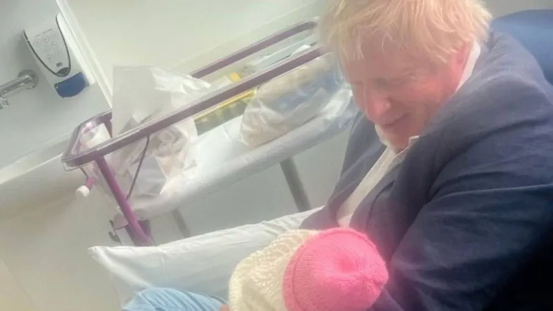 Boris Johnson, 9’uncu kez baba oldu