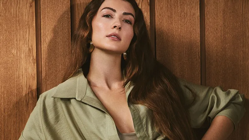 Burcu Özberk’in paylaşımı gündem oldu: Yetenek Sizsiniz iması mı?