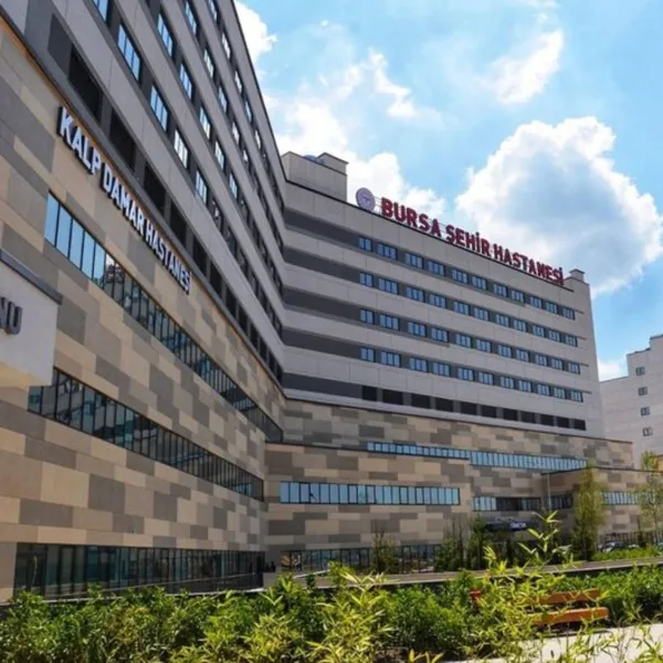 Bursa Şehir Hastanesi’nden yanık vakalarına botokslu tedavi