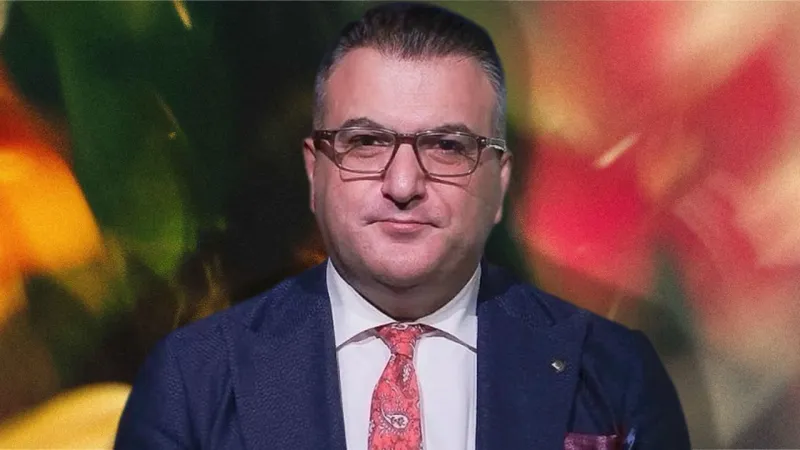 Cem Küçük'ten Türkiye Analizi: İflaslar, Çeteler ve Kültürel Çöküş!