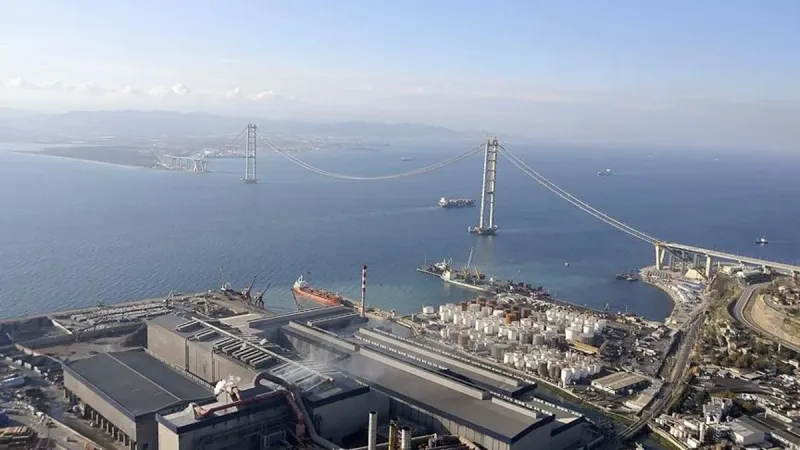 İzmit Körfezi'nde Devrim! Dip Temizliğiyle Cam Gibi Deniz