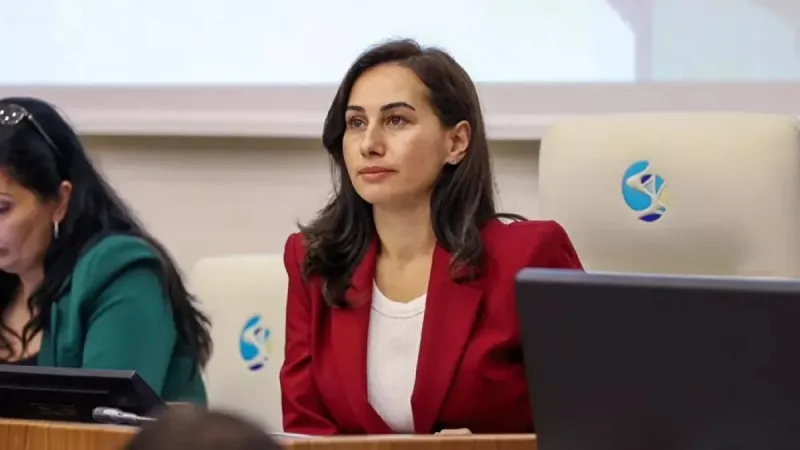 CHP'li Özlem Vural AK Parti'ye Mi Geçiyor? Erdoğan Rozeti Takacak!