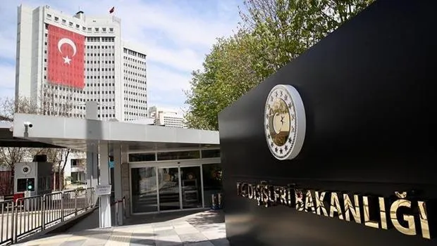 İsrail İran'ı mı Vurdu? Dışişleri'nden Şok Kınama!
