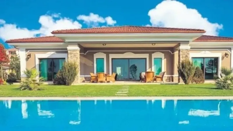 Ekrem İmamoğlu’nun rüşvet ağı MASAK raporunda! Ruhsat karşılığı villa