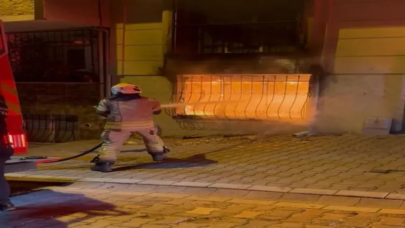 Esenyurt'ta Korkunç Yangın! 14 Kişi Ölümden Döndü!