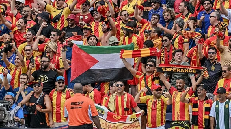 Esperance'den Filistin'e Destek! Tribünler Bayraklarla İnledi!