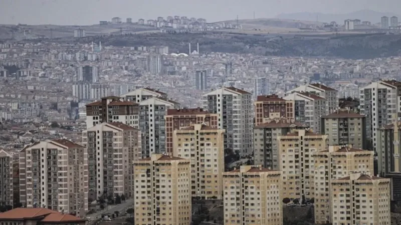 Ev Fiyatları Çakılıyor Mu? %40 İndirim Müjdesi!