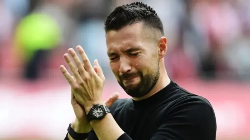 Farioli Ajax'tan ayrıldı!