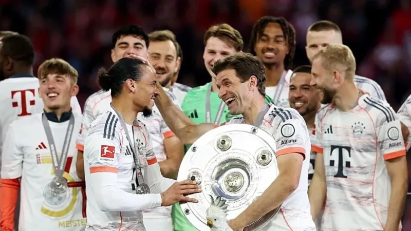 Fenerbahçe'de Bomba Transfer! Mourinho'nun Yeni Forvet Adayı Kim?