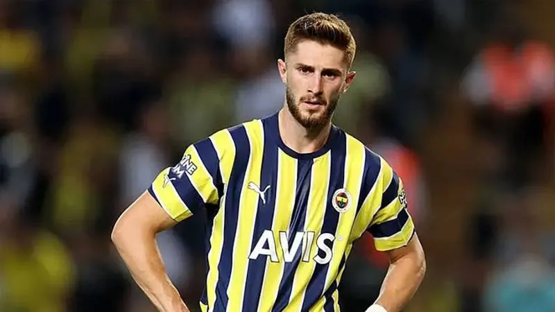 Fenerbahçe'de İsmail Yüksek kararı!