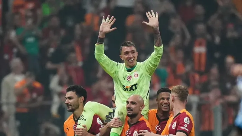 Muslera Şokta! 14 Yıl Sonraki Yeni Takımı Herkesi Şaşırttı!