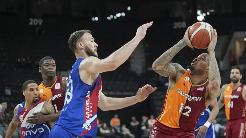 Galatasaray, basketbolda play-off biletini kaptı!