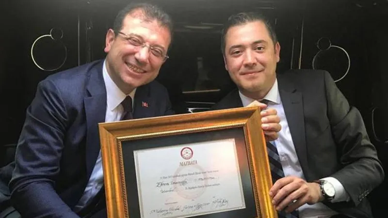 Murat Ongun'a Mektup Yazan İBB Çalışanına Soruşturma Şoku!
