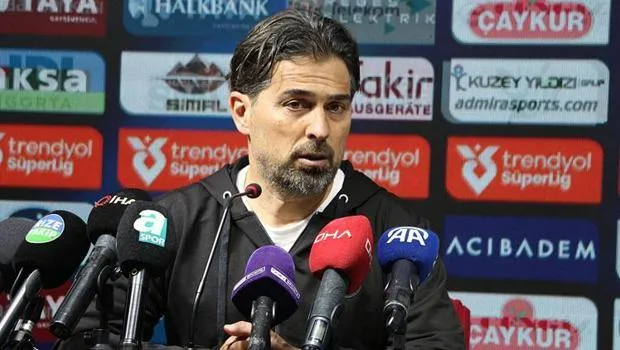 İlhan Palut 1 yıl daha Rizespor'da