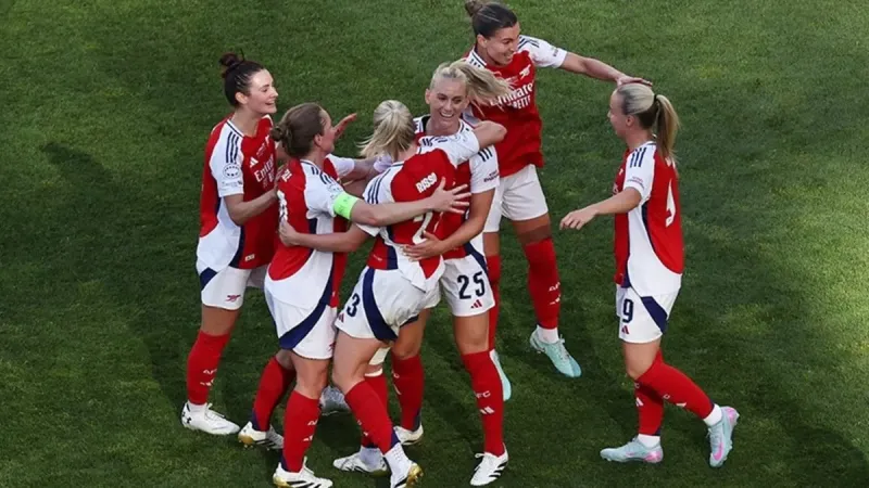 Kadınlar Şampiyonlar Ligi'nde kazanan Arsenal