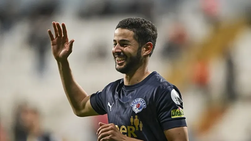 Kasımpaşa, üç futbolcusuyla sözleşme yeniledi!