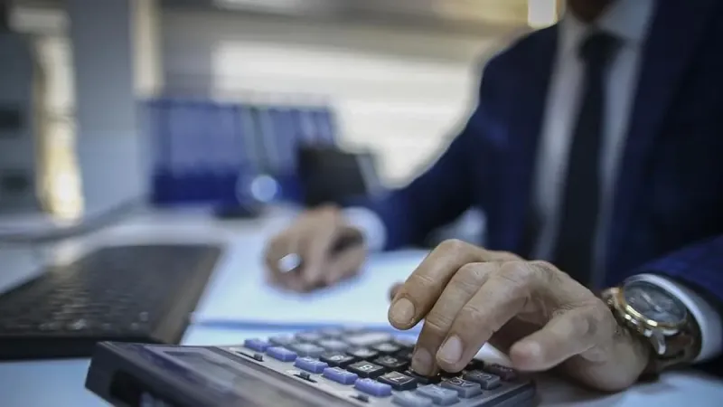 Memura yüzde 19.5 zam! Yeni anket geldi TAKVİM hesapladı: Meslek meslek kim ne kadar alacak?