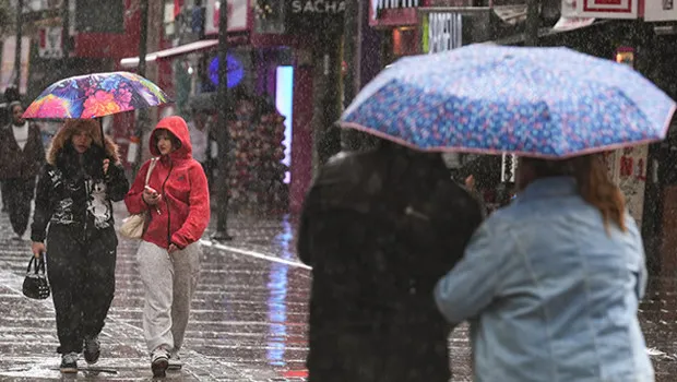Meteoroloji'den sağanak alarmı! Hafta sonuna kadar devam edecek | Lapa lapa kar geliyor: İşte kar yağışı beklenen iller