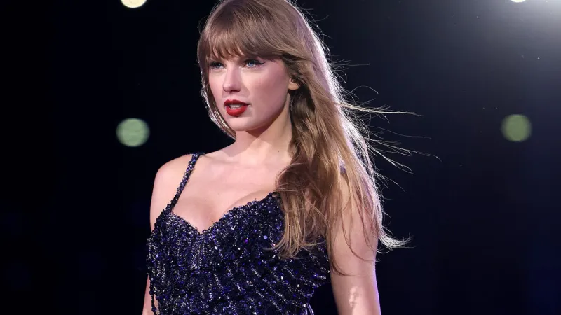 Taylor Swift İfadeye Çağrıldı! 400 Milyon Dolarlık Şok Dava