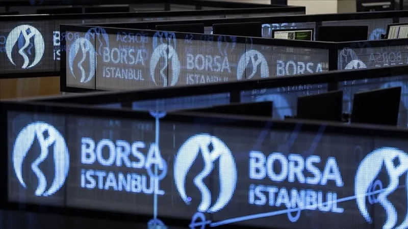 Borsa Uzmanları Ne Diyor? BIST 100'de Şok Tahminler!