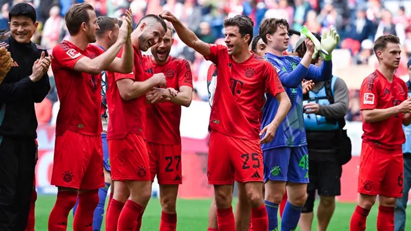 Bayern Münih Yine Zirvede! Bundesliga'da Şampiyonluk Coşkusu!