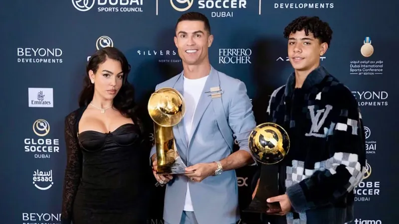 Ronaldo'nun Oğlu Milli Takımda! Babasının Tahtına mı Oturacak?