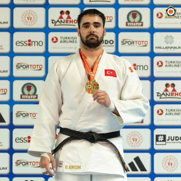 Recep Ergin'den Judo'da Avrupa Zaferi! Balıkesir Gururlandı