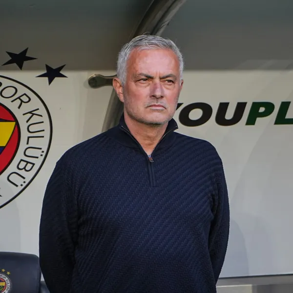 Mourinho'dan Şampiyonluk İtirafı: Fenerbahçe Ligi Nerede Bitirecek?