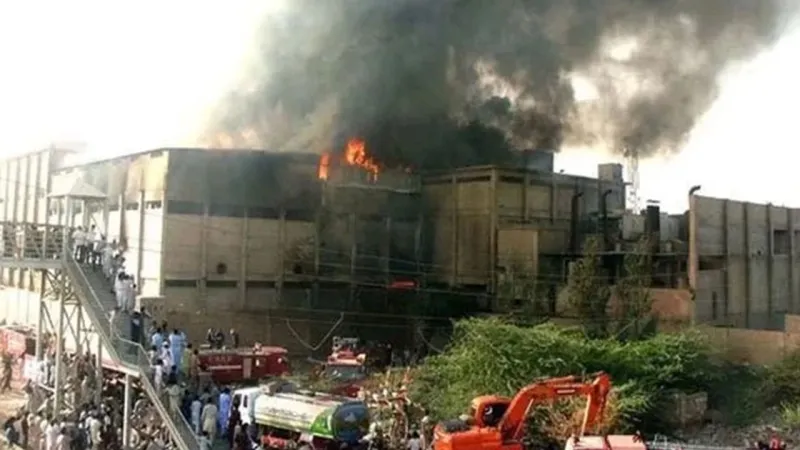 Pakistan’da korkunç patlama: Çok sayıda ölü var