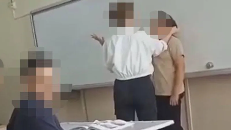 Pendik'te öğrencisine şiddet uygulayan öğretmen serbest bırakıldı