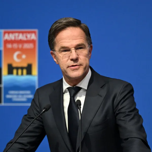 Rutte barış çabasından memnun 
