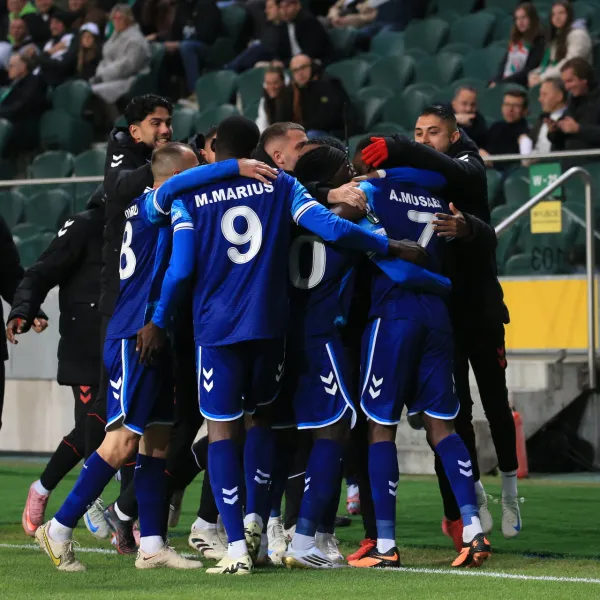 Samsunspor Avrupa'yı Salladı! İşte O Müthiş Galibiyetin Sırrı!