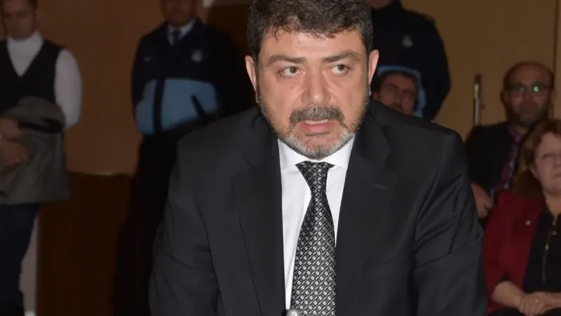 Tugay Soyer'i Eleştirmişti! Karşıyaka'da Aynı Sözleşmeyi İmzalamış mı?