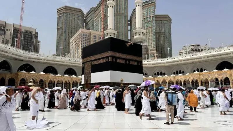 Suudi Arabistan'da 75 bini aşkın kişi hac yönetmeliklerini ihlal ettiği için geri gönderildi