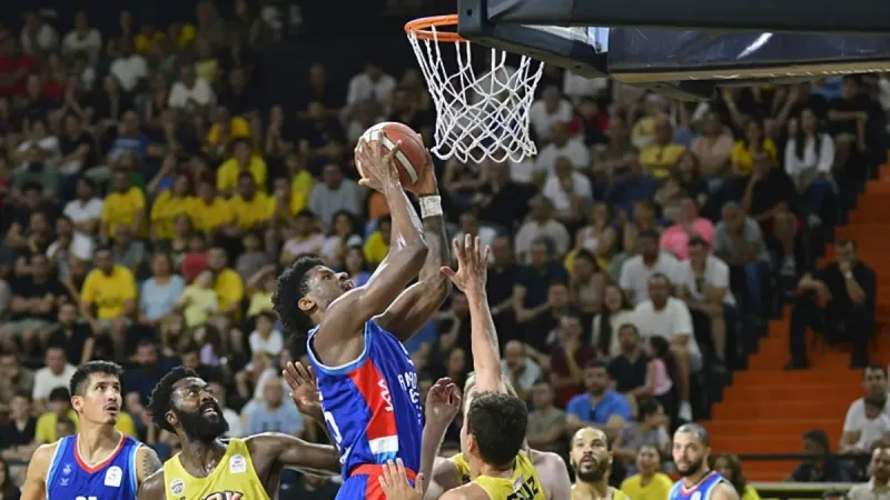 Efes Fırtınası! Yarı Finalde Rakip Kim Olacak?
