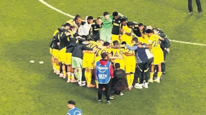 Fenerbahçe Uçuşa Geçti: Derbi Öncesi Prim ve İzin Sürprizi!