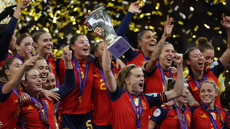 UEFA Kadınlar Uluslar Ligi'nde şampiyon İspanya!