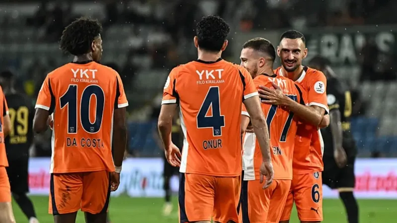 UEFA Konferans Ligi: Başakşehir, Universitatea Craiova'yı ağırlayacak!