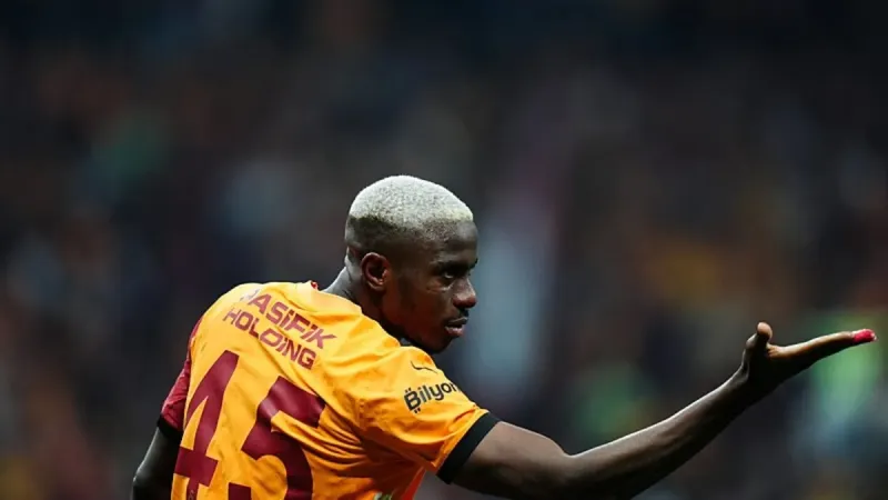 Osimhen Transferinde Şok İddia! Juventus Vaz mı Geçti?